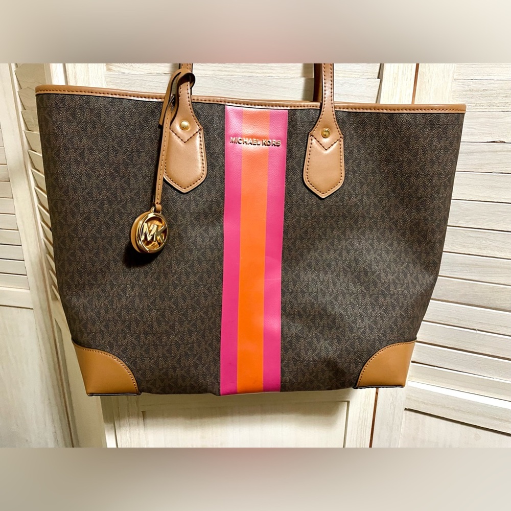 Michael Kors Eva Large Signature Logo Stripe Tote Bag
